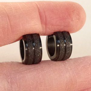 Mens Black Frosted Stainless Steel Hoop Huggie Earrings